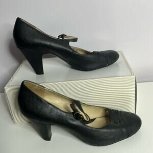 Naturalizer Mary Jane N5 comfort sz 9 stack heel EUC